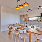 Frana Villa